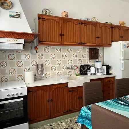 Matina Paros * Naousa