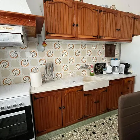 Matina Paros Naousa