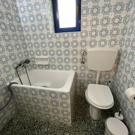 Matina Paros Naousa